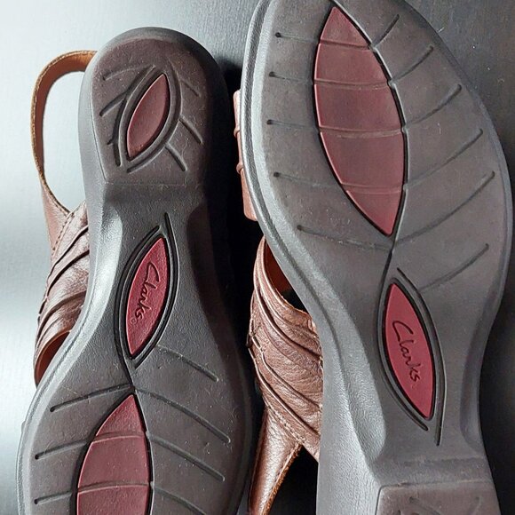 Clark’s Artisan Brown Leather Sandal Women's Size 7.1/2 Medium width. GUC - Picture 7 of 7